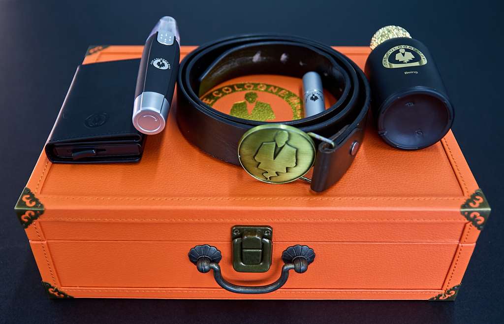 The Cologne Man Signature Scent (100ml) + Keepsafe Box